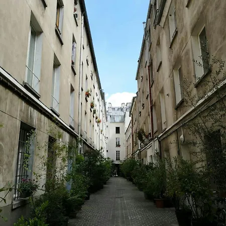 2 Pièces République&canal X Appartamento Parigi